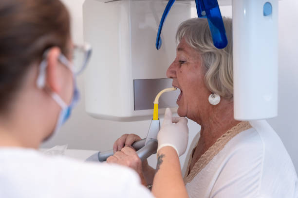 Best Emergency Dental Extractions in Lisle, IL